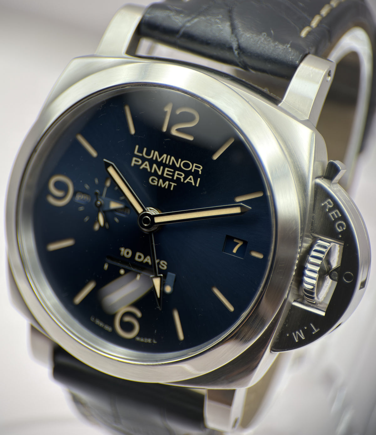 Panerai Luminor GMT Ref. PAM00986 – Full Set