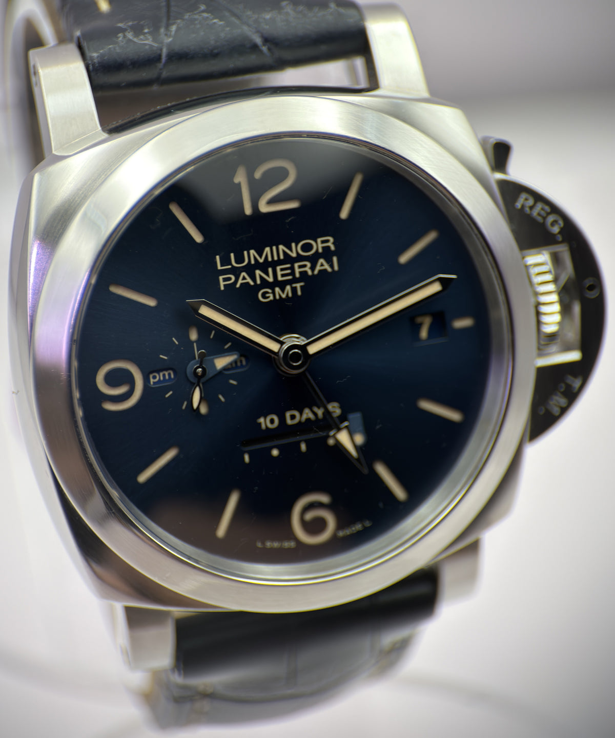 Panerai Luminor GMT Ref. PAM00986 – Full Set